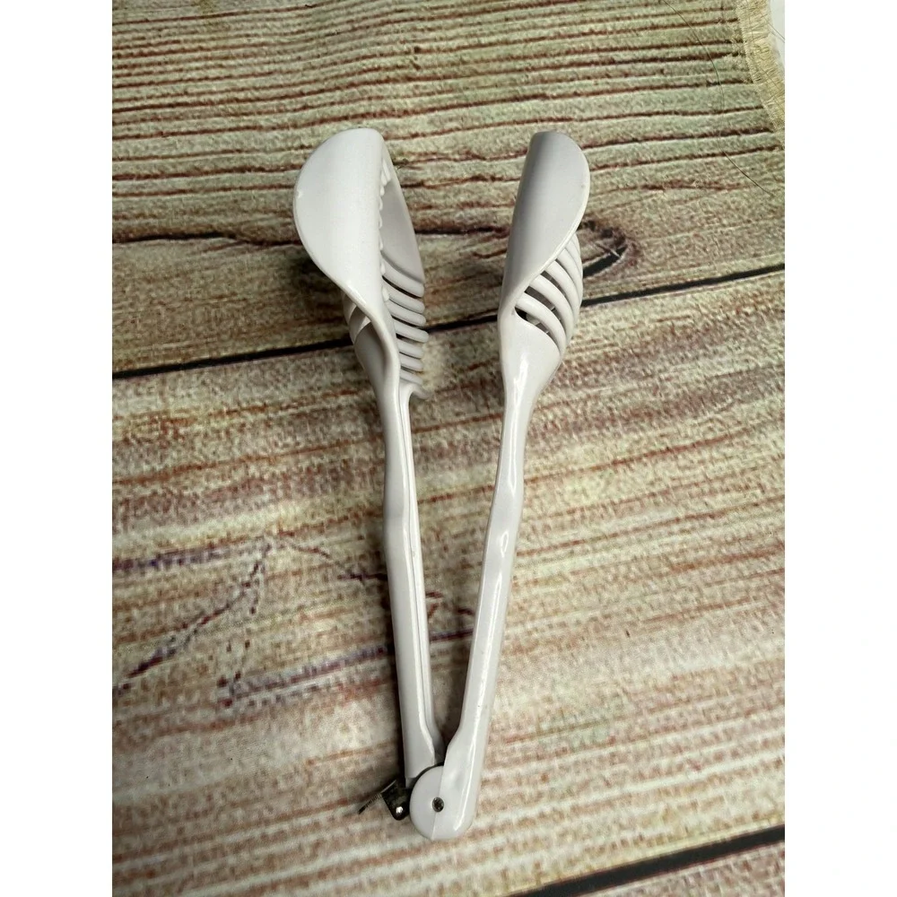 Tomato Eggs Vegetable Slicer Slicing Holder Tool Kitchen Gadget Knife Cut